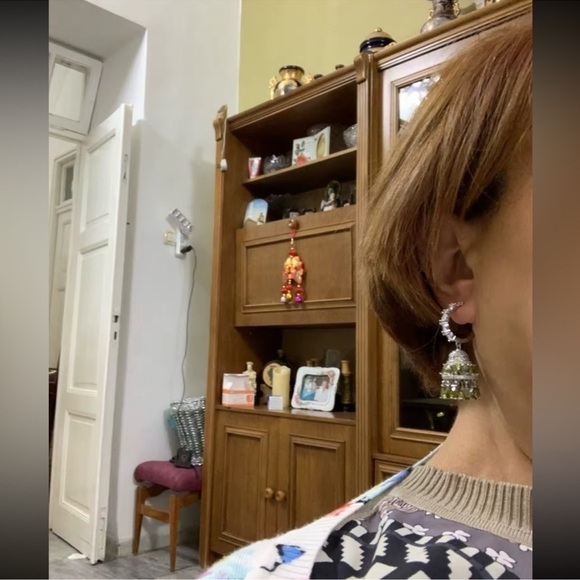 Elegant Diamond Zirconia Crystal Earrings - Picture 7 of 12